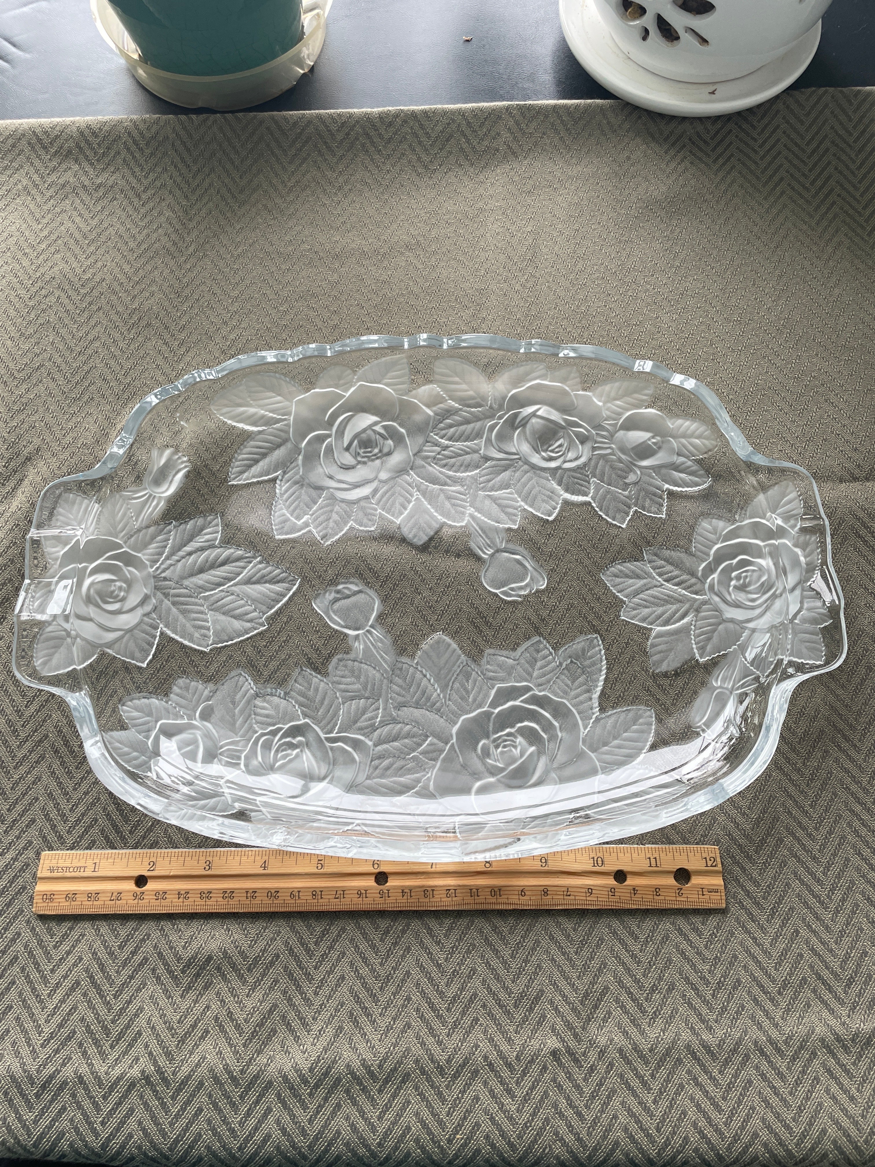 Mikasa Studio Nova Winter Rose platter