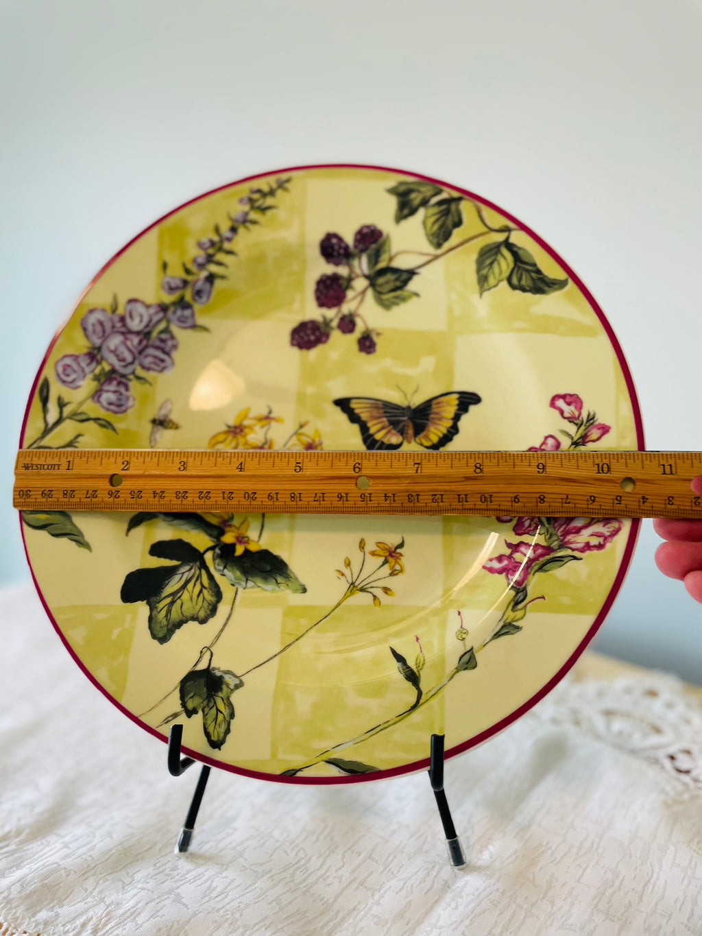 Tracy Porter (The Home Collection) Sweet Briar Rose Ceramic plate