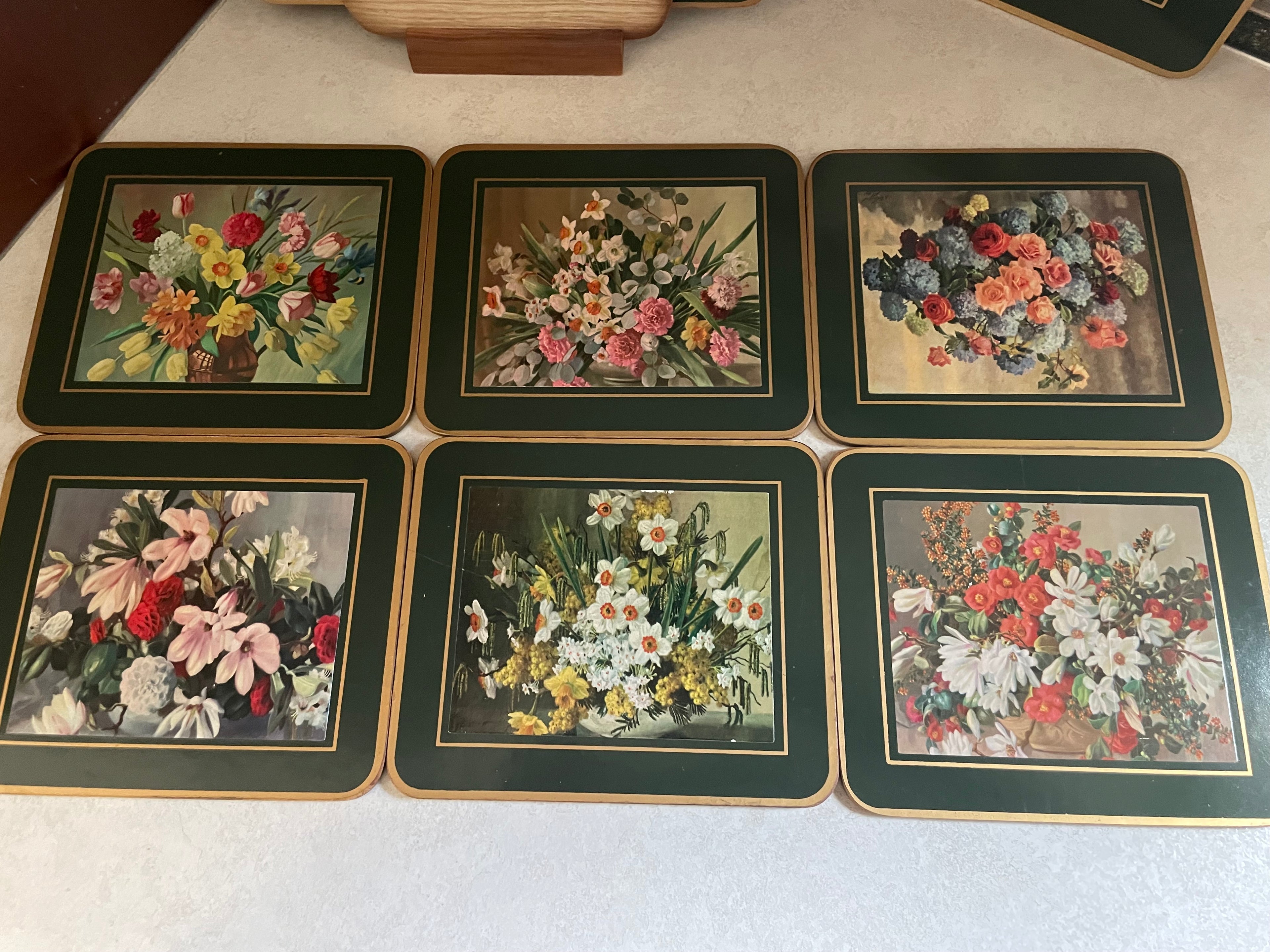 Clover Leaf cork-backed table mats