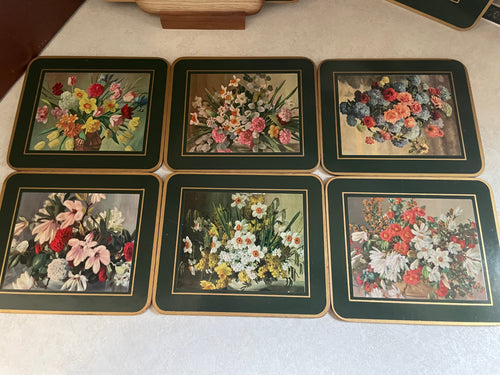 Clover Leaf cork-backed table mats