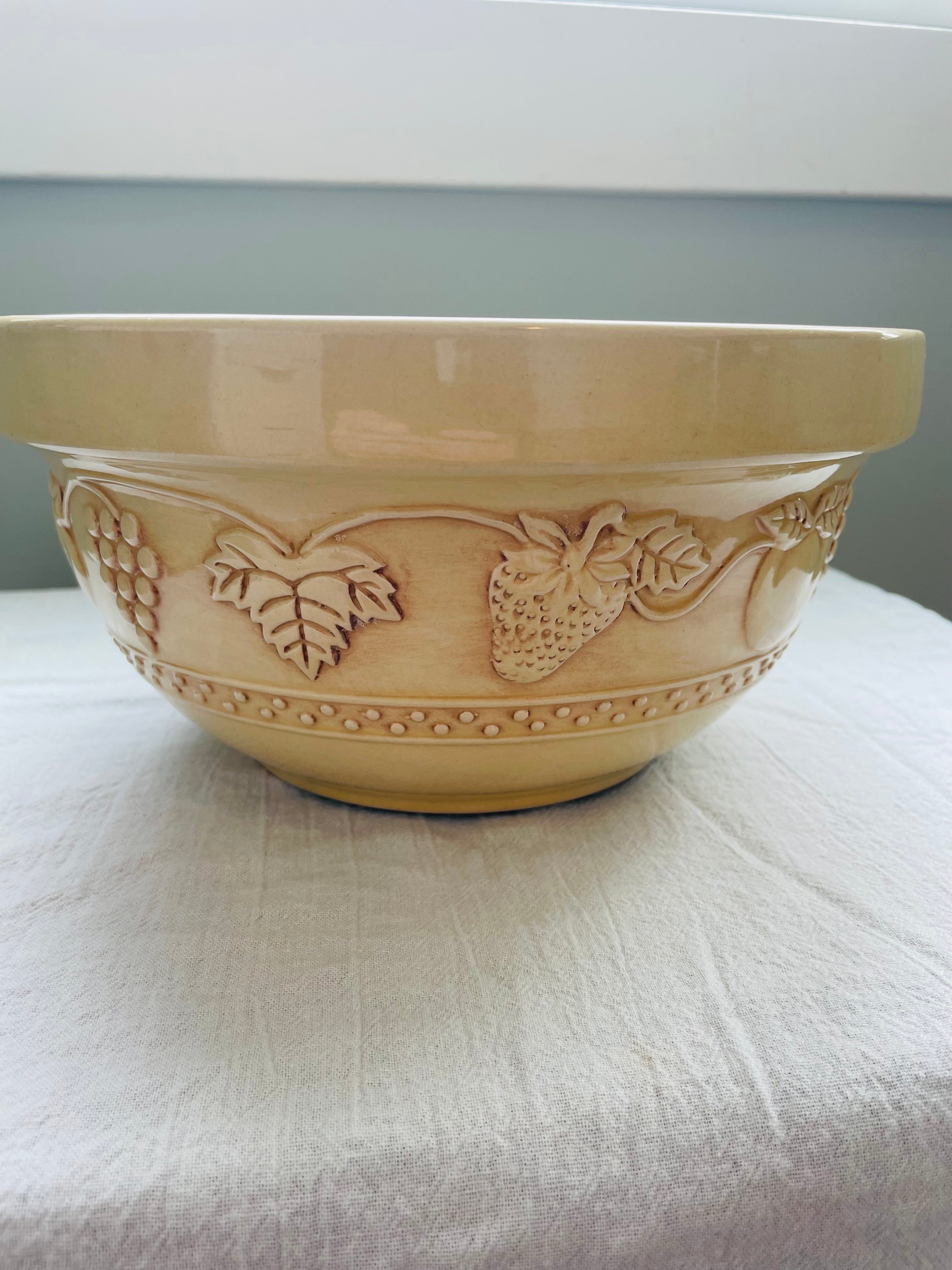 Robinson-Ransbottom vintage stoneware bowl