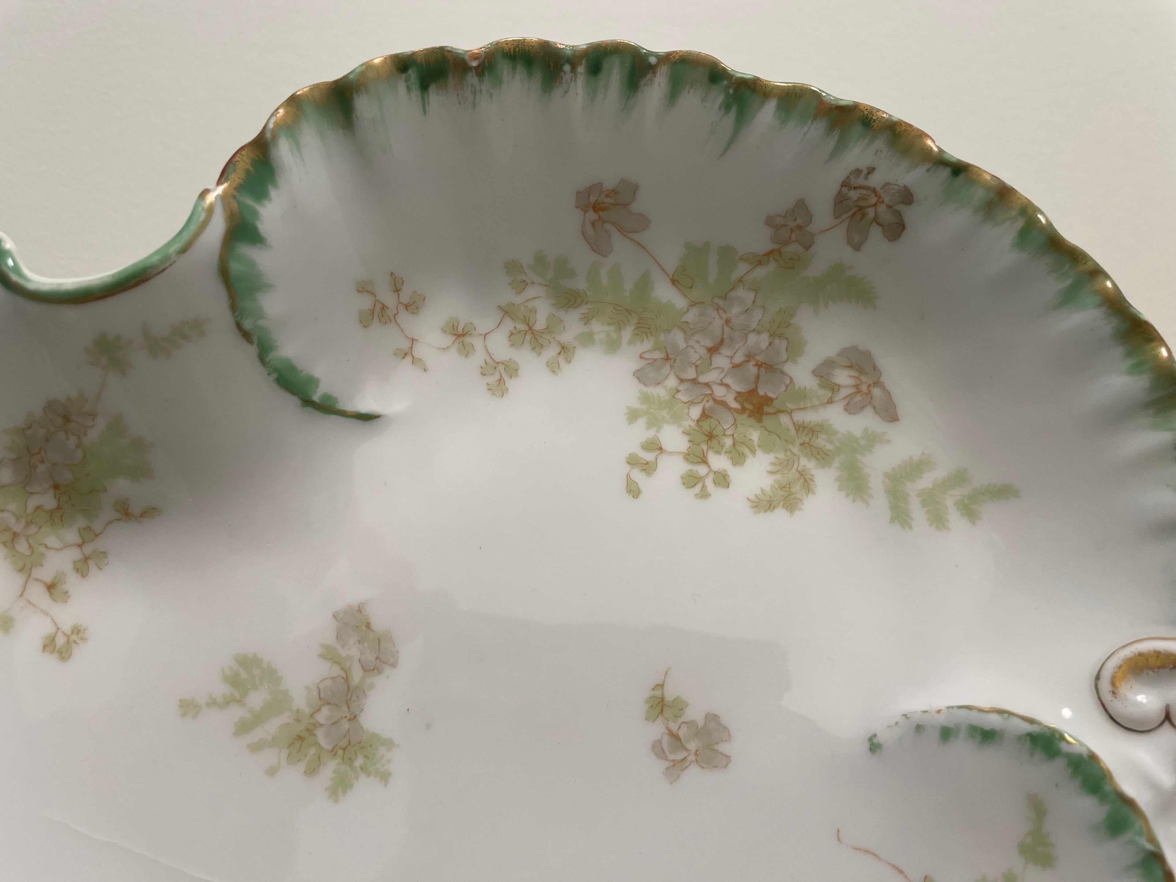Haviland & Co. Limoges Schleiger 52C dish