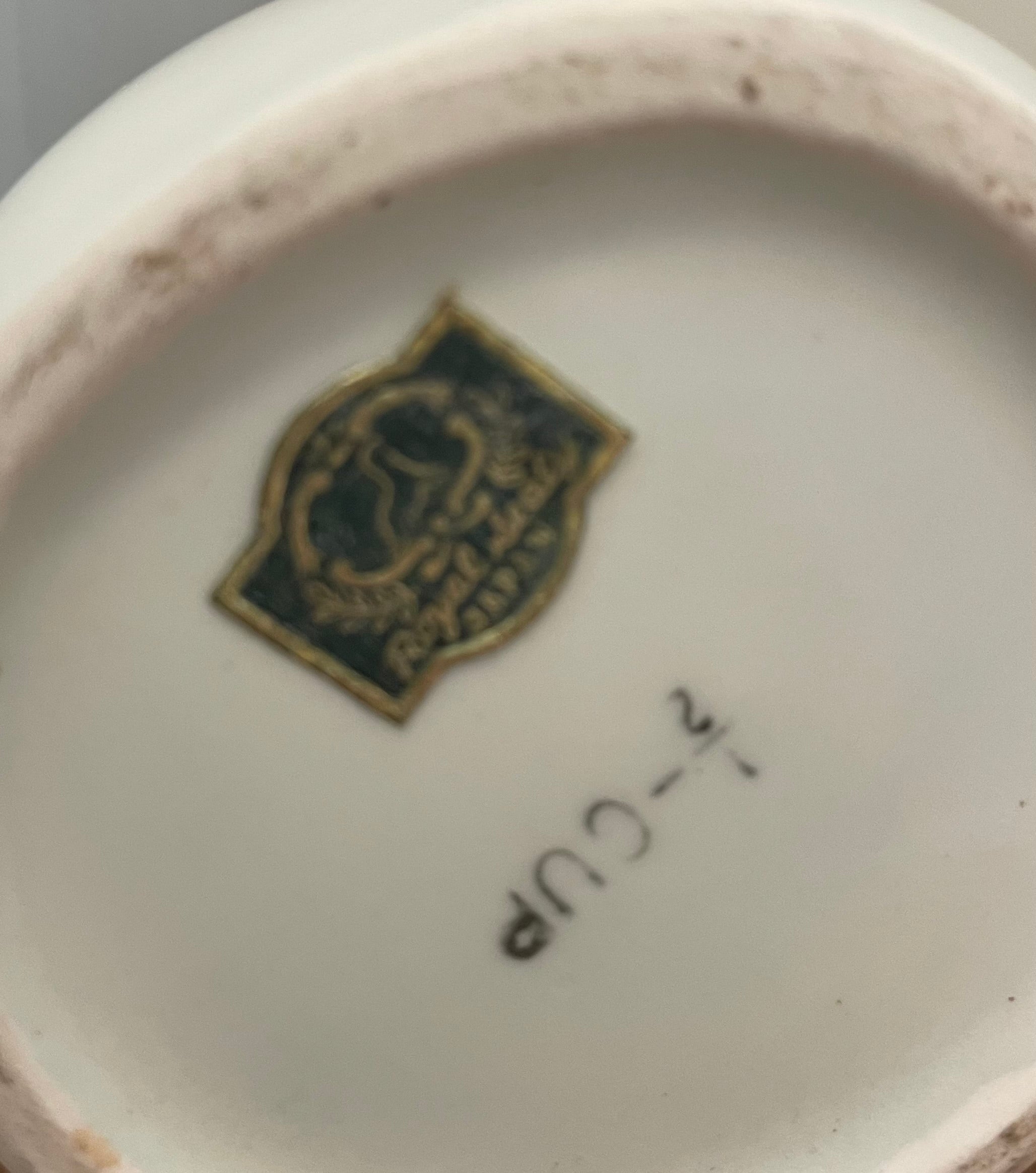 Royal Sealy Japan creamer measuring cups