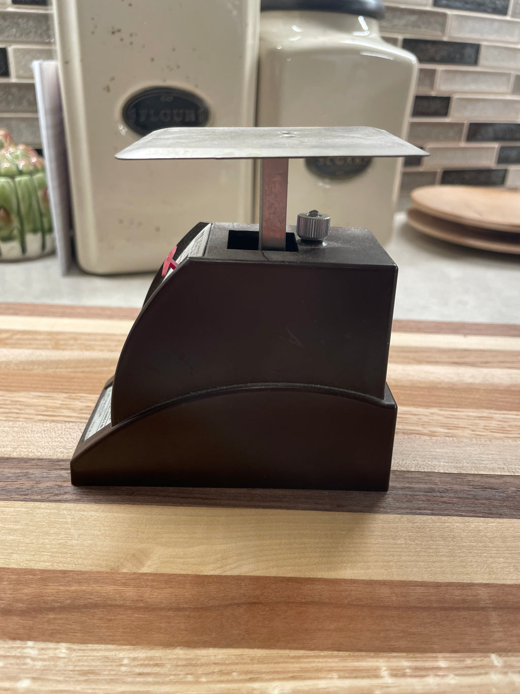Vintage IDL 1lb. postal scale