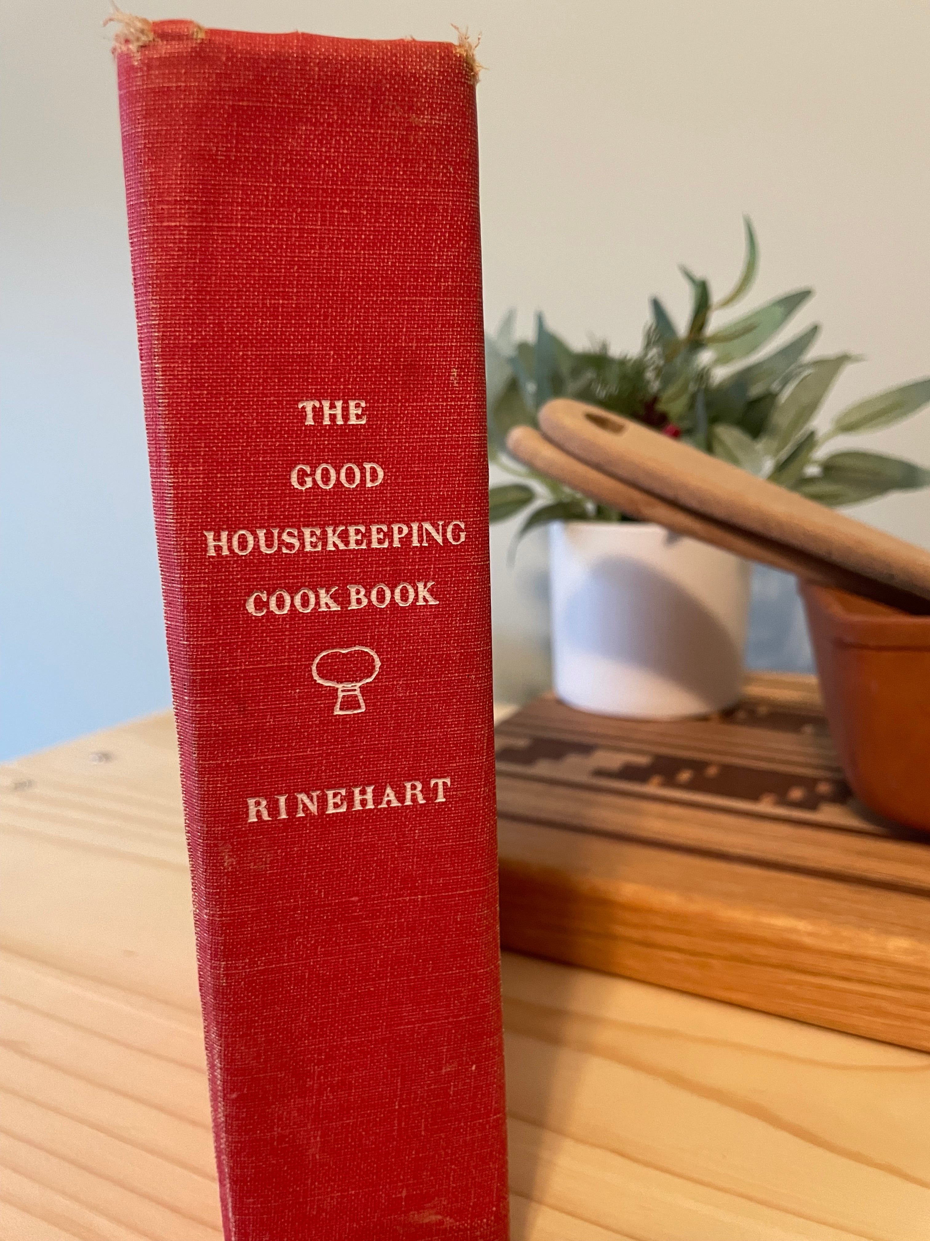 The Good Housekeeping Cook Book Hardcover 1940’s
