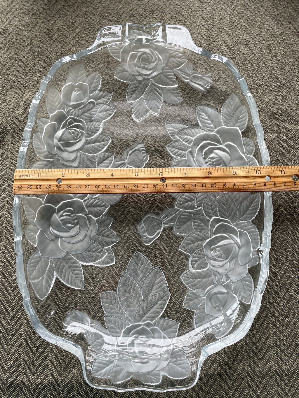 Mikasa Studio Nova Winter Rose platter