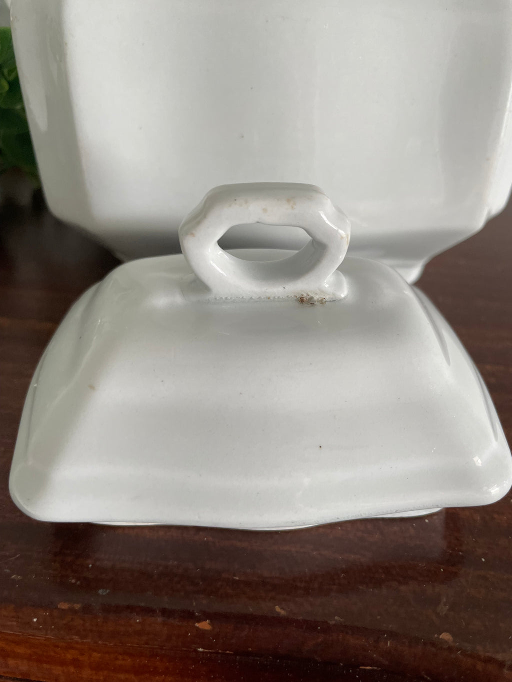J&G Meakin sugar bowl