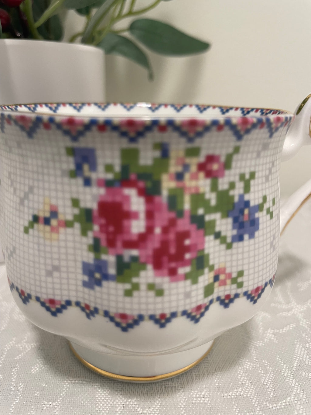 Royal Albert “Petit Point” teacup