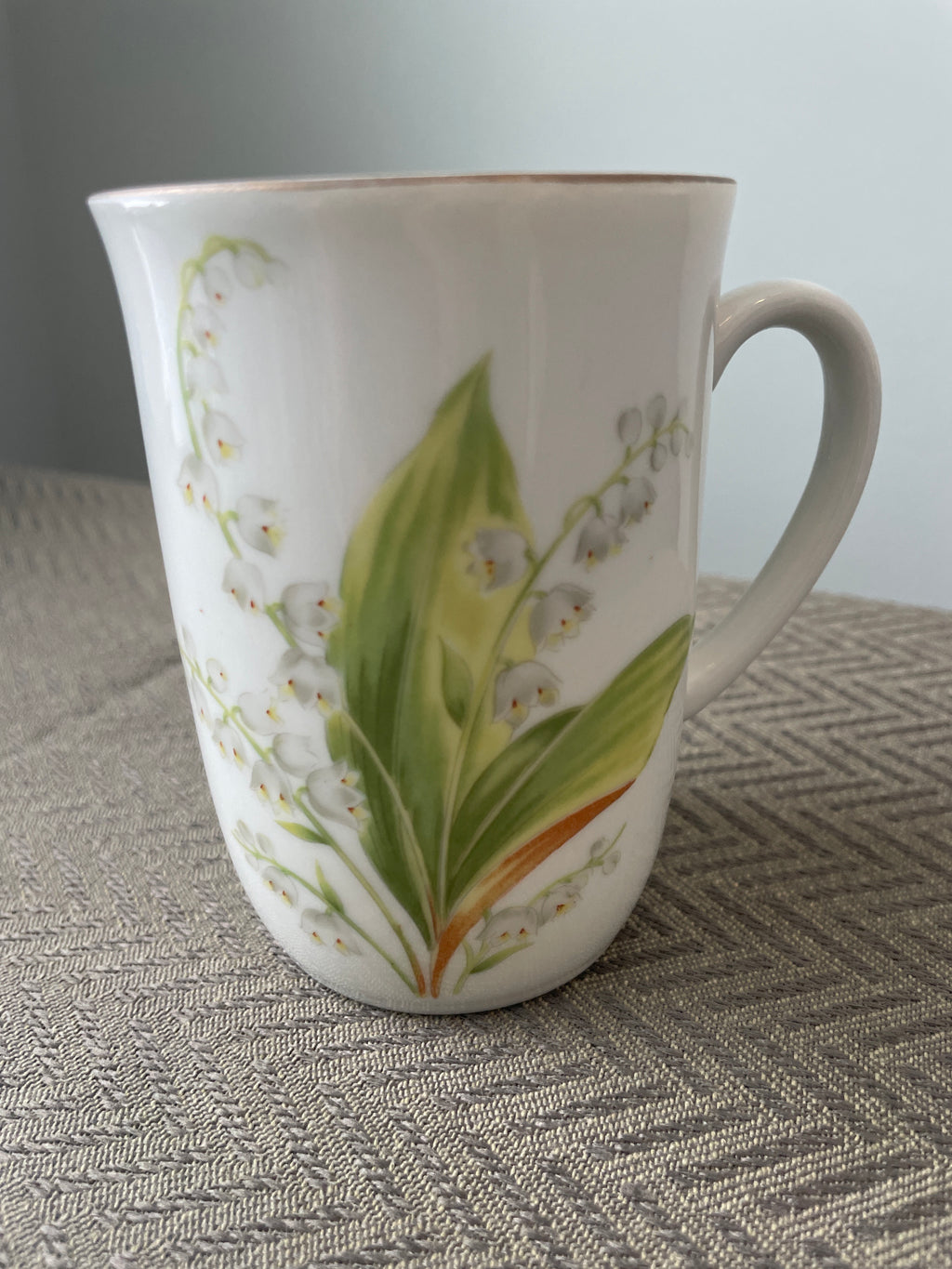 Japanese porcelain coffee/tea mugs