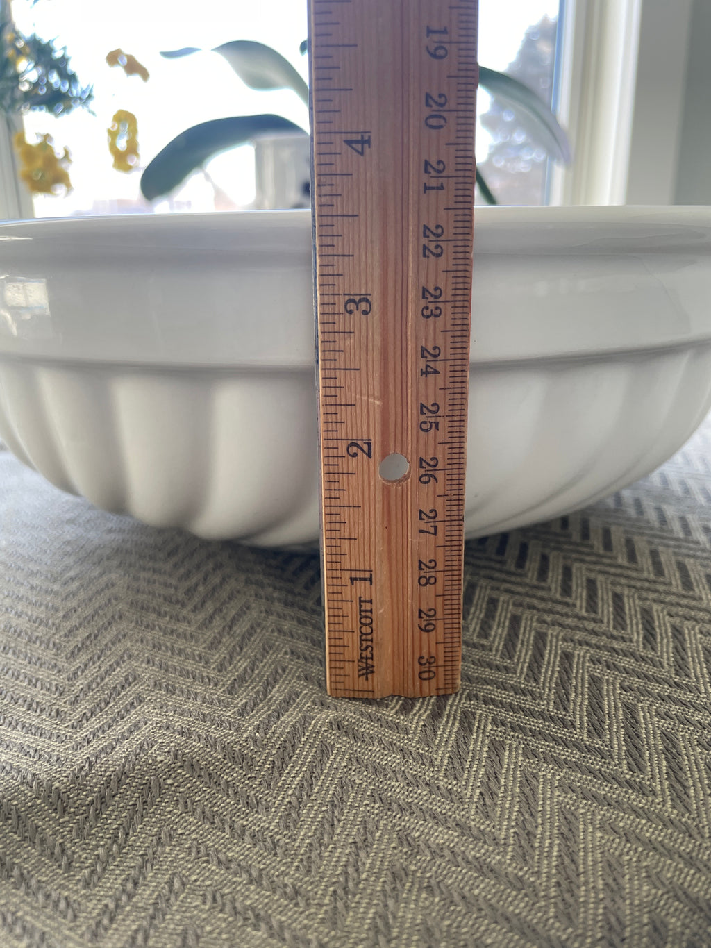 Italian La Primula ceramic spaghetti bowl