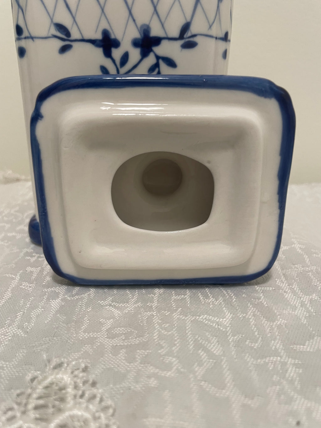 Blue and White tea bag holder