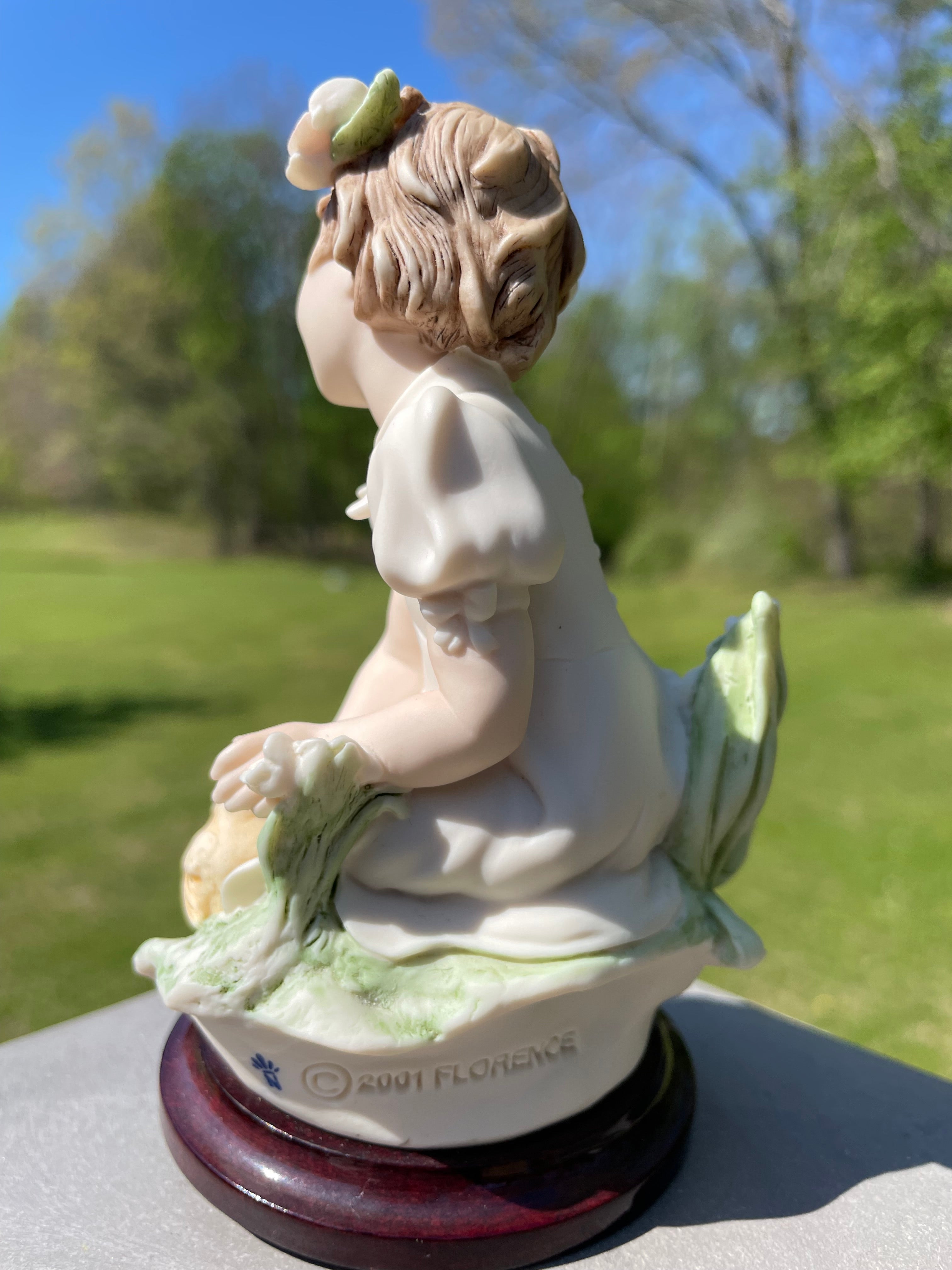 Giuseppe Armani “Springtime of Life” figurine