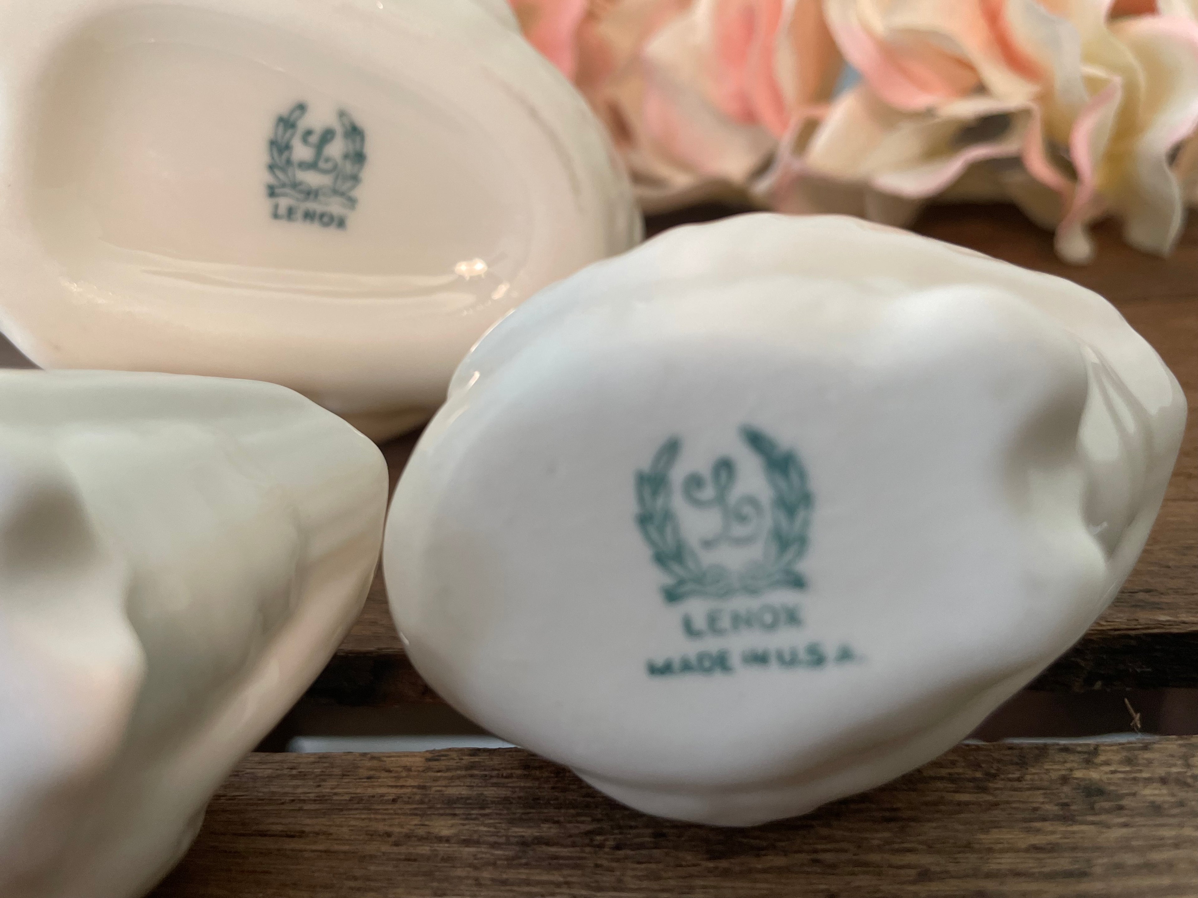 Vintage Lenox Ivory Swans porcelain dish