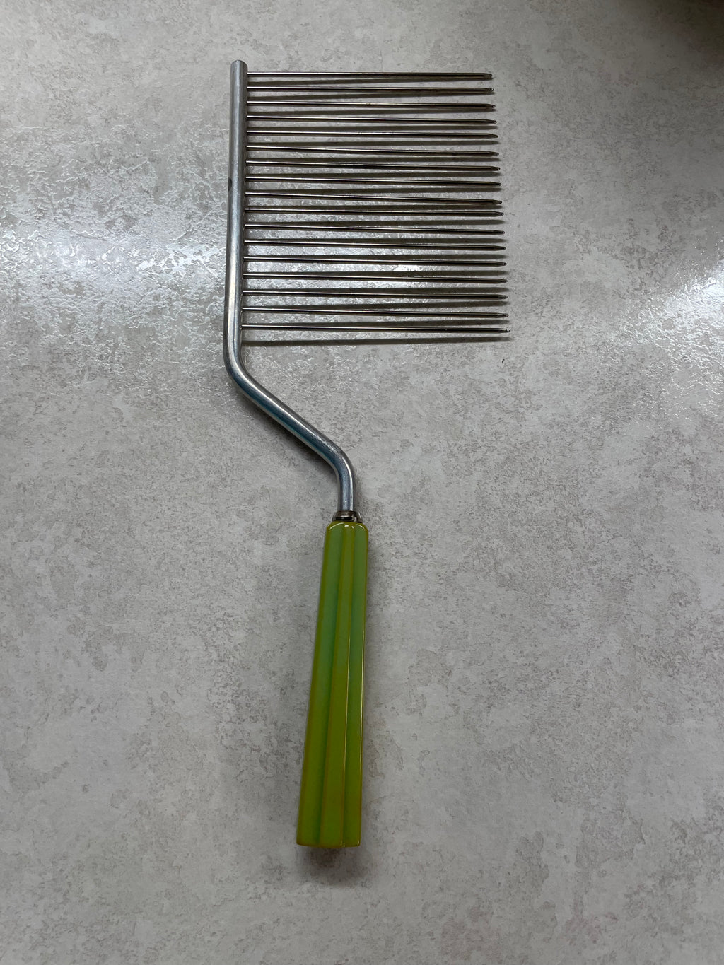 Vintage Cake breaker