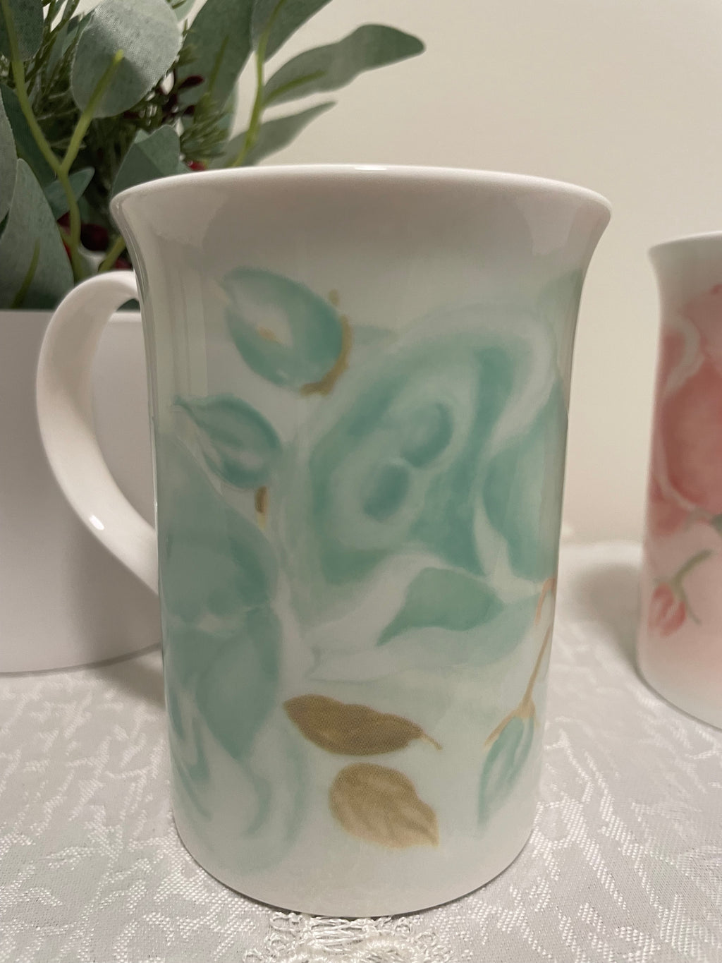 Camille Beckman Queens fine bone china
