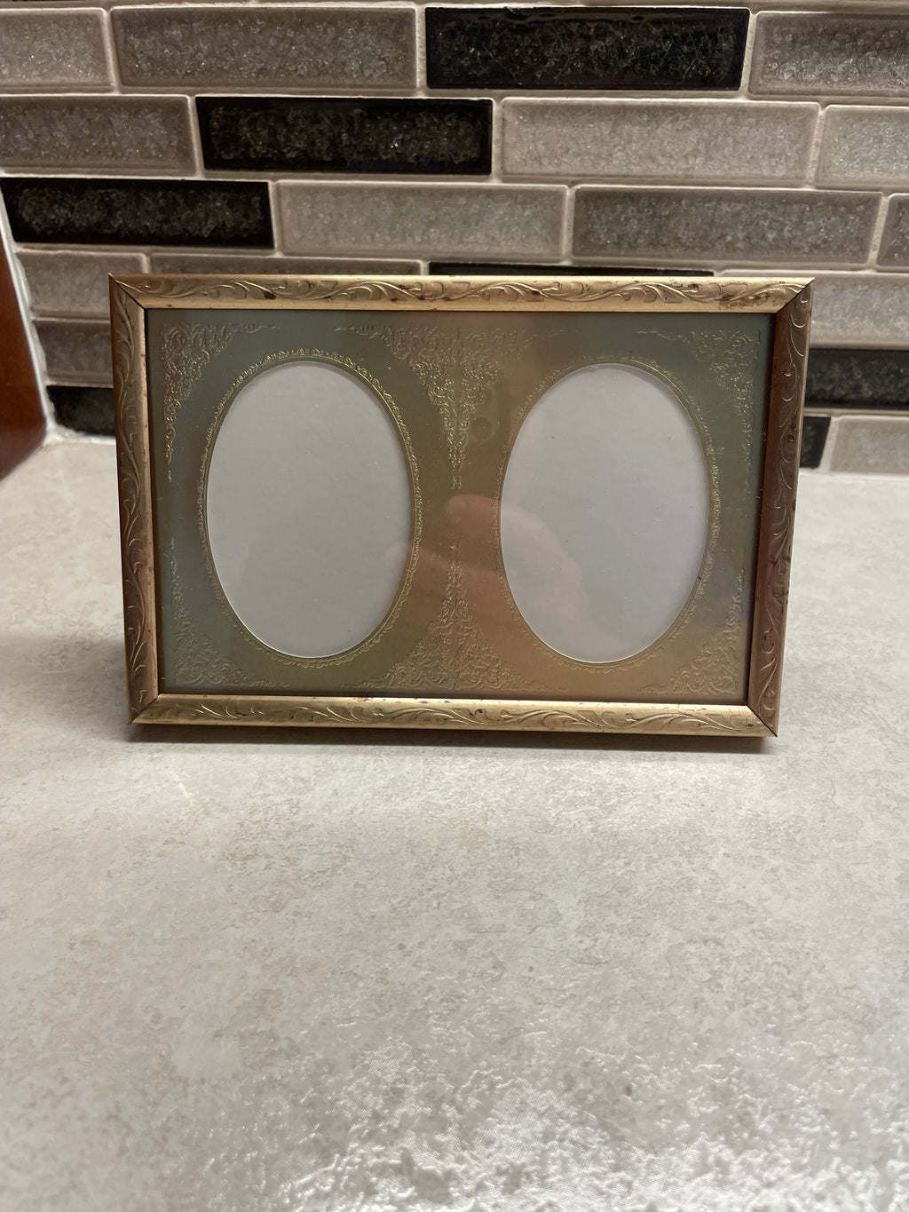 Two picture gold frame