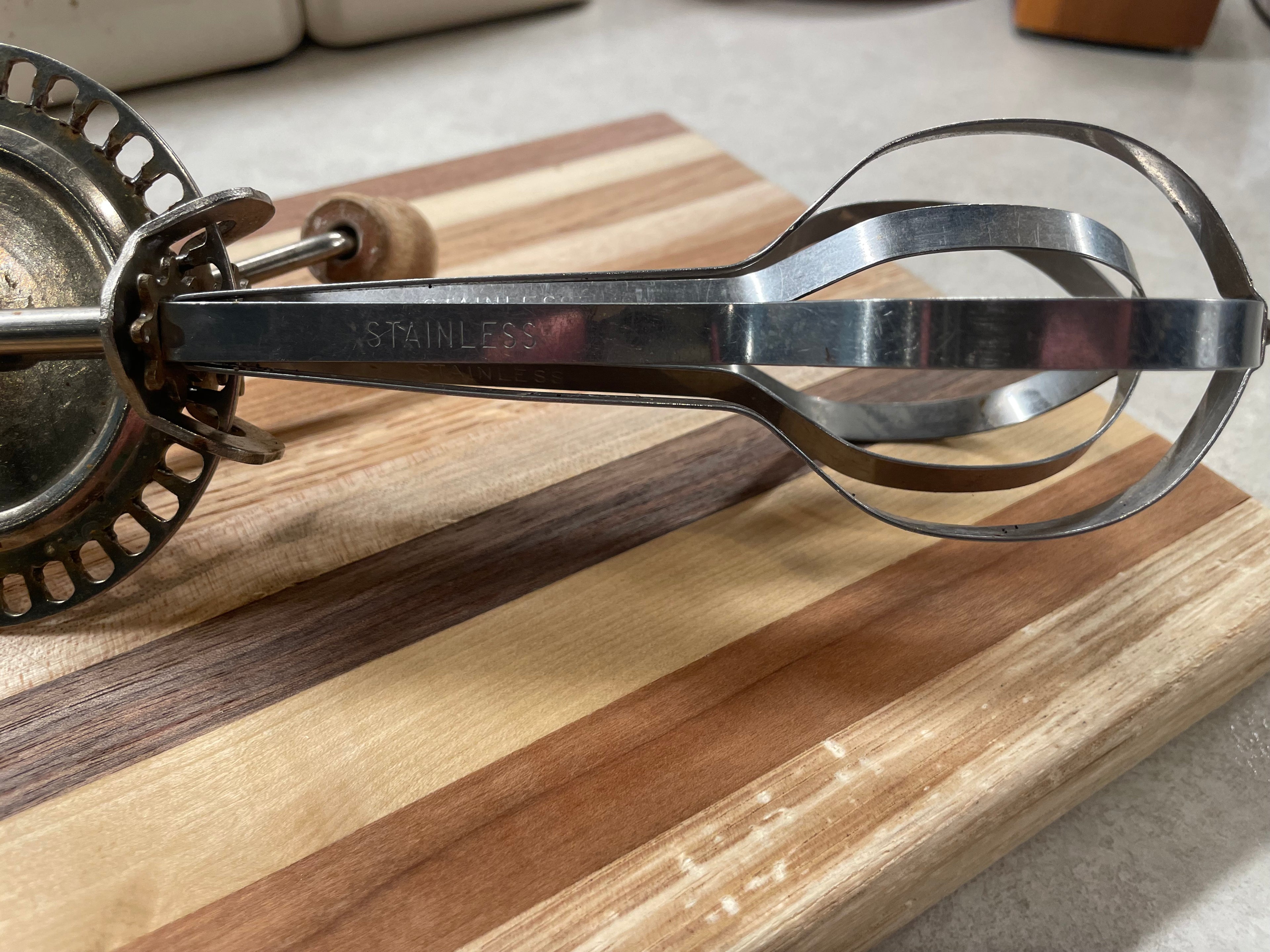 Edlund egg beater