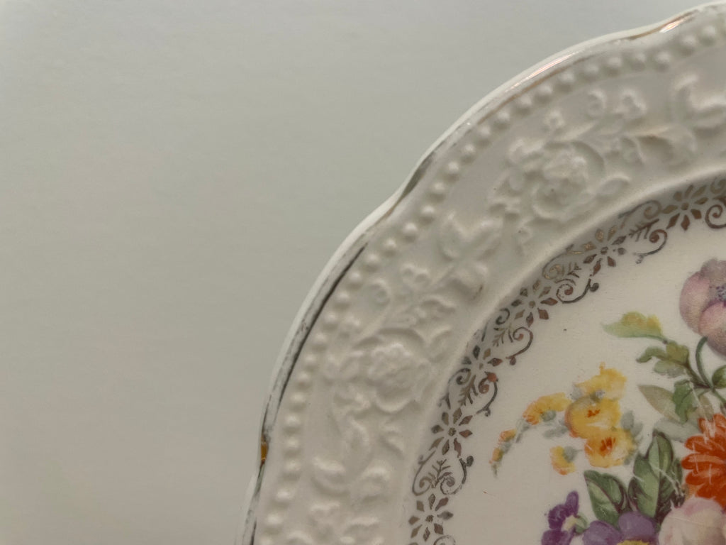 Edwin M. Knowles China Co..