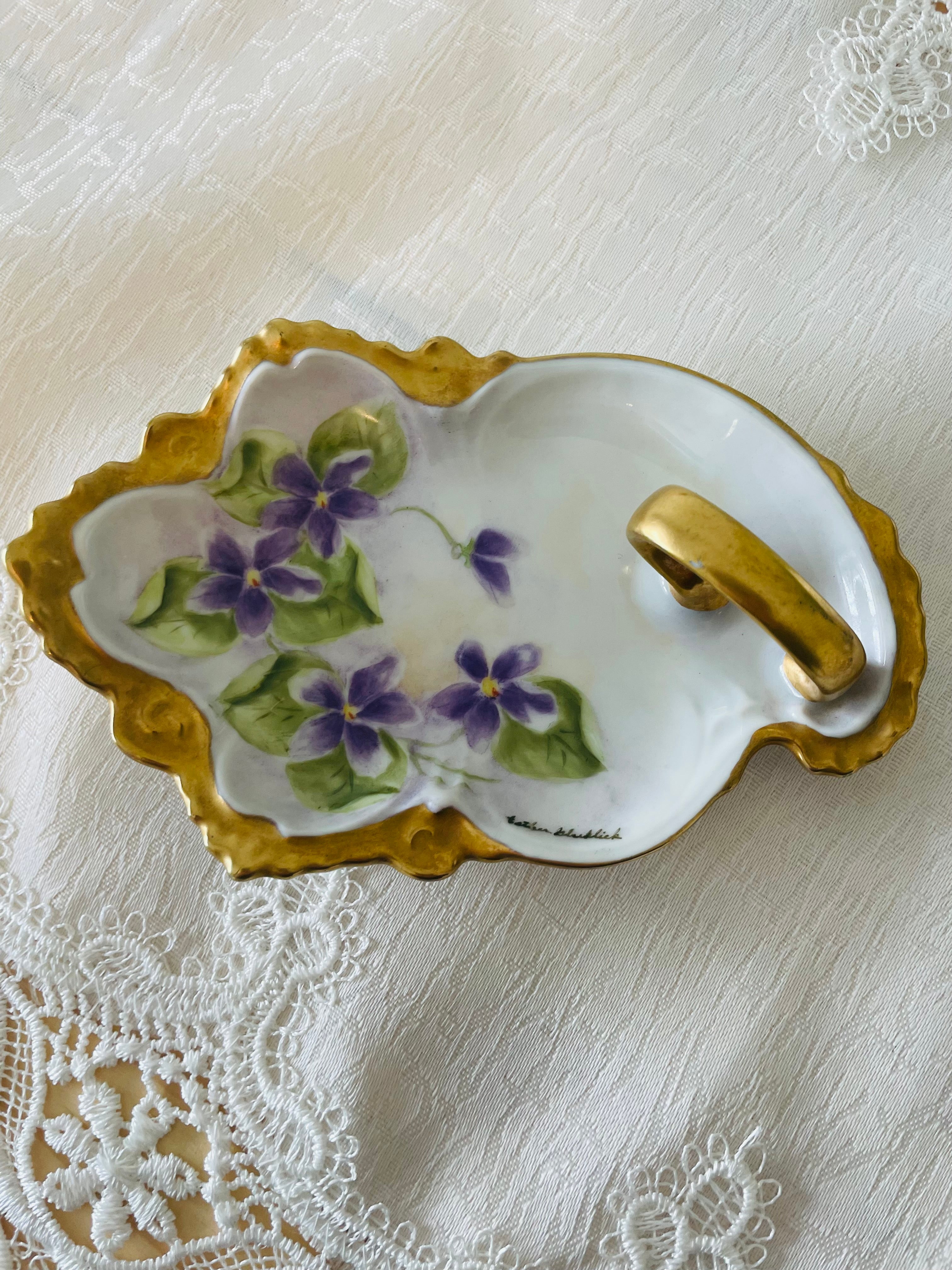 Vintage hand painted violet dish signed Esther Gluklick￼