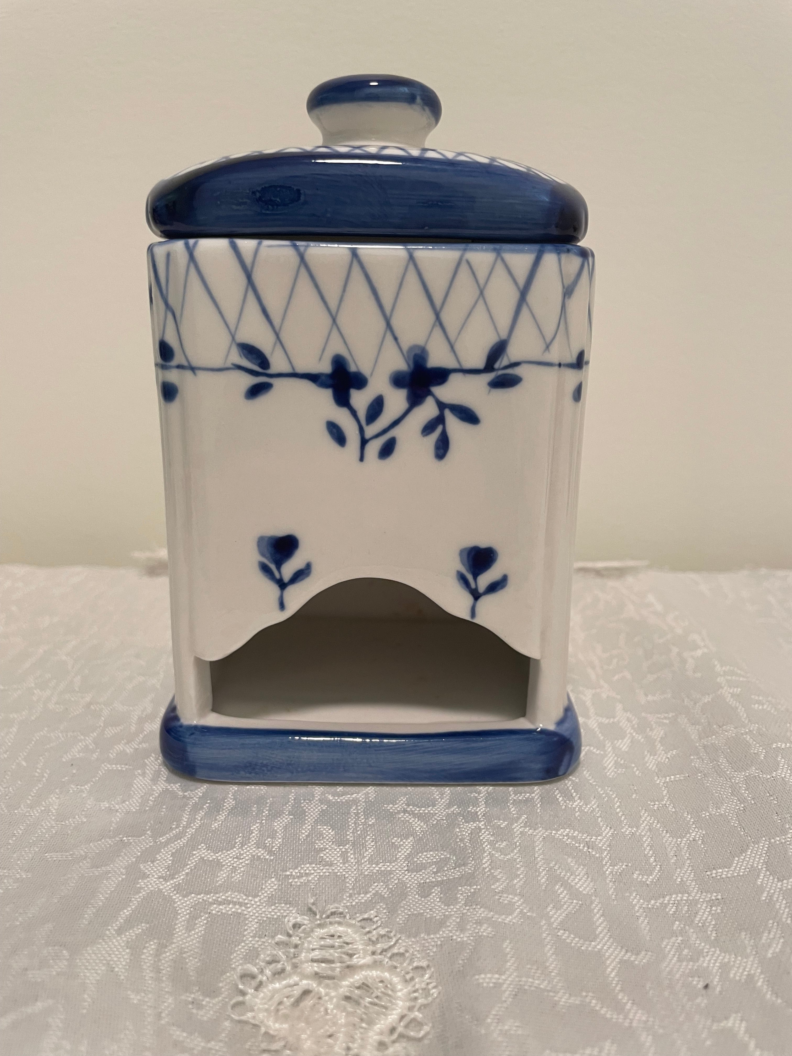 Blue and White tea bag holder