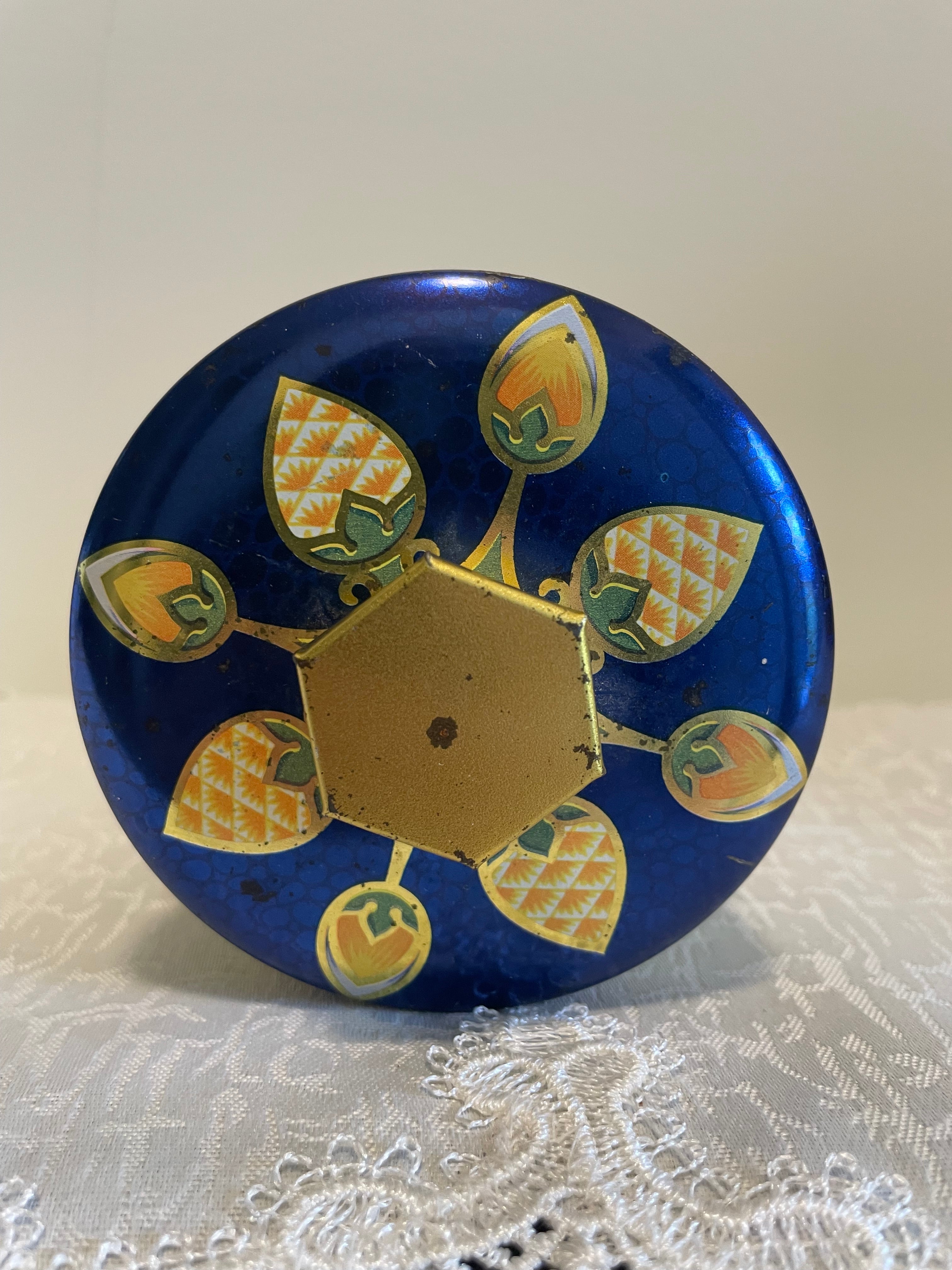 Murray Allen floral "Pearl" tin - England