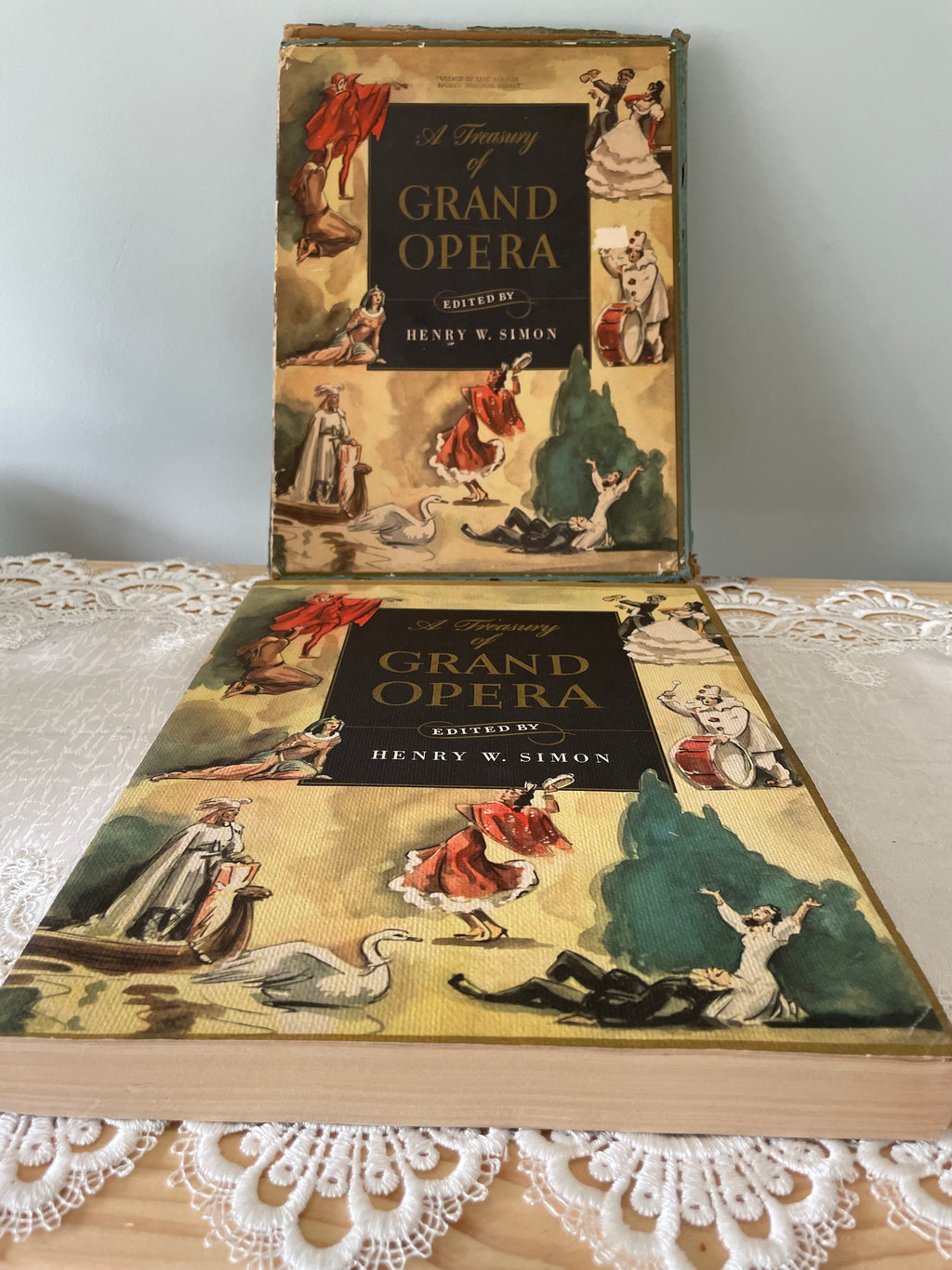A Treasury of Grand Opera book