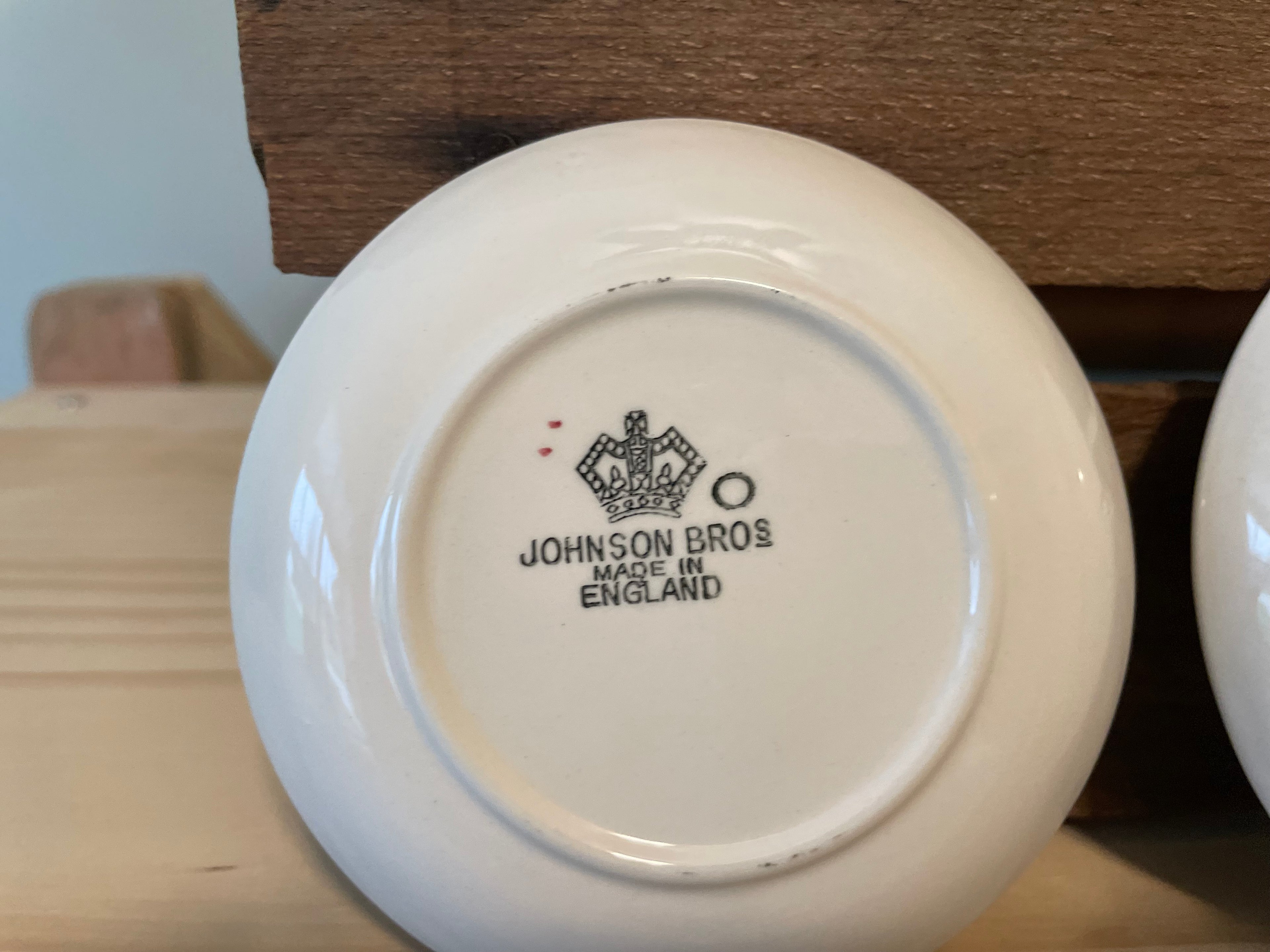 4 Vintage Johnson Brothers Friendly Village 4” Butter Pats
